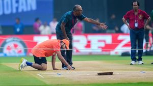 ICC World Cup 2023: Slow Pitch Expected For IND vs NZ Semi-Final, India Accused Of Switching Pitch In Wankhede Stadium For High-Voltage Clash