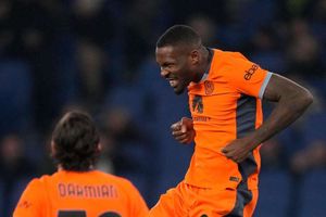 Inter build Serie A lead with win over out-of-sorts Lazio