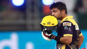 Ahmed Shehzad retires from PSL with a bombshell, says Goodbye for 'own self respect'