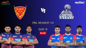 PKL Season 10 Highlights Day 9: Haryana Steelers Beat Dabang Delhi 35-33