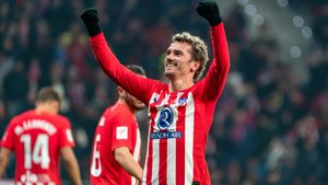 Antoine Griezmann Equals Atletico Madrid's Goal Record Tying With Legend Luis Aragones