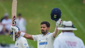 IND vs SA 1st Test: KL Rahul Continues His Love Affair With Centurion, Helps India Post 245