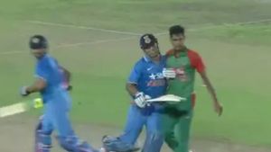 IPL 2024 Auction: CSK Buy Mustafizur Rahman, Old Video Of MS Dhoni Heckling Bangladesh Pacer Goes Viral