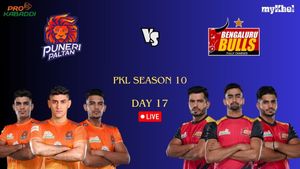PKL Season 10 Highlights Day 17: Puneri Paltan Beat 43-18 Bengaluru Bulls, Paltan Dominates Bulls Throughout Match