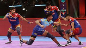 PKL Season 10: Bengal Warriors and U.P. Yoddhas share spoils; Surender, Nitin impress