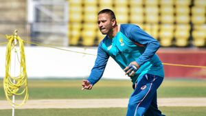 Usman Khawaja to challenge ICC reprimand, says arm band was for a bereavement