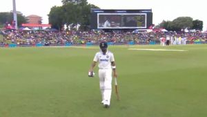 IND vs SA: Virat Kohli gets out on unplayable delivery from Kagiso Rabada in Centurion - Watch Video