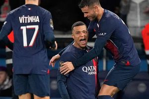 Kylian Mbappe sets PSG record as they clinch Champions Trophy against Toulouse