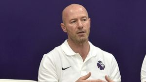 Alan Shearer compares Klopp and Guardiola's rivalry to Messi and Ronaldo, what next for the rivalry?