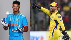 U-19 World Cup: Young CSK player Aravelly Avanish effects MS Dhoni-like stumping against Ireland