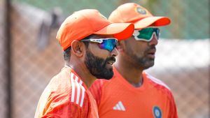 IND vs ENG: Ravindra Jadeja makes selfless wish for spin partner Ravichandran Ashwin: 'But I wish he...'