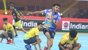 Ultimate Kho Kho Season 2: Chennai Quick Guns Blitz Past Mumbai; Semifinal Ticket Punched In Style!