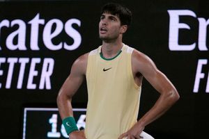 Carlos Alcaraz’s Australian Open bid ends in defeat to Alexander Zverev