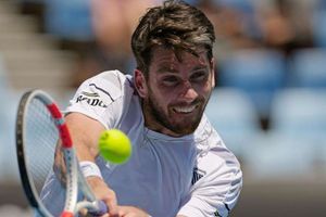 Cameron Norrie eases into second round of Australian Open despite injury worries