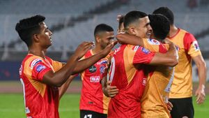 East Bengal vs Odisha FC: Red and Gold Brigade win Kalinga Super Cup, beat Odisha FC 3-2 to end Trophyless run