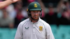 Heinrich Klaasen Retires From Test Cricket With Immediate Effect, SRH Star To Continue Playing White Ball Format For South Africa