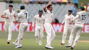KKR star Mitchell Starc achieves major milestone in Test Cricket, only 5th bowler to do so