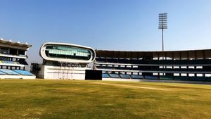 CK Nayudu Trophy: Five Saurashtra players caught carrying 27 bottles of Liquor and 2 Beer Cases