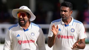 IND vs ENG: Sunil Gavaskar reveals why he is interested to see Rohit Sharma's captaincy in 1st Test in Hyderabad