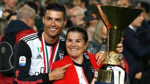 Why Al Nassr star Cristiano Ronaldo's mother doesn't stay with son and his family?