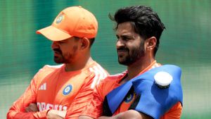 India vs South Africa: Shardul Thakur Avoids Bowling at Nets; Rohit Sharma Says No Injury Concerns In Squad