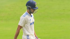 IND vs ENG: Drop Mohammed Siraj, Shubman Gill at three - Experiments India can do in second Test vs England