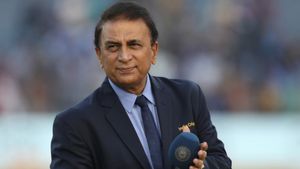IND vs ENG: Sunil Gavaskar quotes Rohit Sharma to fire shots at 'Old Powers' England and Australia
