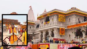 Ram Mandir Pran Pratistha: 'Ek Hi Naam, Jai Jai...' Ex-India cricketer chants in Ayodhya - Watch
