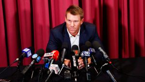 Hard to say if David Warner will get full respect from public after sandpaper-gate: Simon Katich