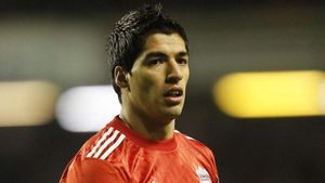 On this day in 2012: Luis Suarez apologises for not shaking Patrice Evra's hand