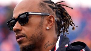 Lewis Hamilton on brink of blockbuster move to Ferrari for 2025