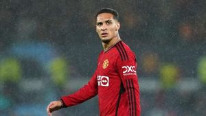 Manchester United's billion-pound squad breaks UEFA record