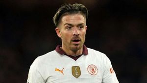 Jack Grealish out of Chelsea clash as Manchester City await news on groin injury