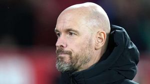 Manchester United: Erik ten Hag wants sporting director on same page as target Dan Ashworth