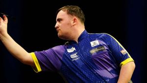 Luke Littler loses dramatic showdown to Michael Van Gerwen in Berlin
