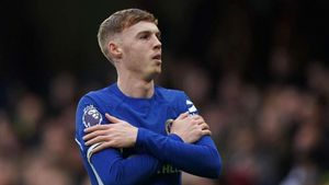 Cole Palmer expects 'weird feeling' when he returns to Etihad as Chelsea player