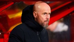 FA Cup: Erik ten Hag accuses Nottingham Forest of 'targeting' Bruno Fernandes
