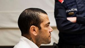 Dani Alves sentenced to four and a half years in prison for sexual assault