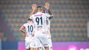 Hyderabad FC vs East Bengal Highlights, ISL 2023-24: HFC 0-1 EBFC at FT - Cleiton Silva's early goal seals three points for Red and Gold Brigade!