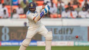 IND vs ENG: No Kohli, No Rahul, No Problem - 'Rohit Sharma leading Team India by example,' says Kaif