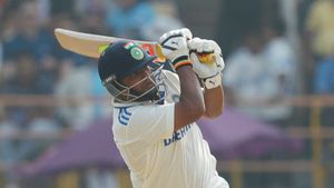 IND vs ENG 3rd Test: Sarfaraz Khan Announces Arrival With Joint Second Fastest Fifty By Indian On Test Debut