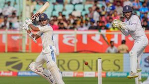 Yashasvi Jaiswal: Will always remember two important tips from MS Dhoni after my first encounter