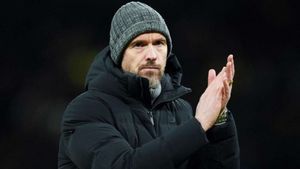 Manchester United can learn from Manchester City, Says Erik ten Hag