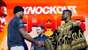 Francis Ngannou believes Anthony Joshua 'looked a little nervous' at fight promo