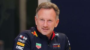 Christian Horner meets with Max Verstappen's manager in bid to defuse tensions