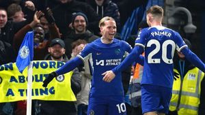 Premier League: Chelsea boost European hopes with win over Newcastle