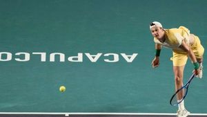 Jack Draper retires ill in deciding set of Mexican Open semi-final