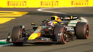 Max Verstappen banishes off-track issues by going fastest in Jeddah practice