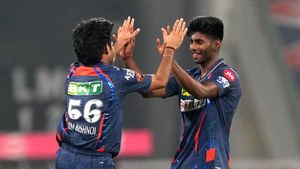 LSG vs PBKS, IPL 2024: Mayank Yadav's Fiery Bowling Ignites Lucknow Super Giants' Triumph Over Punjab Kings