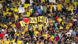 Fans emotional as MS Dhoni hands over CSK captaincy to Ruturaj Gaikwad: 'Childhood has officially ended'